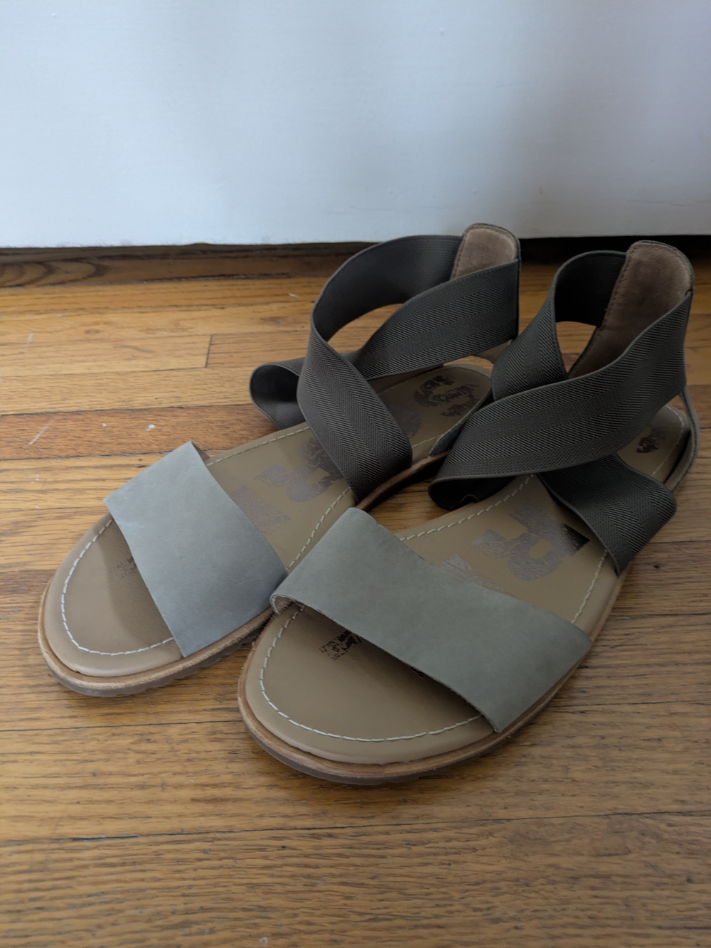 Sorel Ella Sandal- Women's  Size 8.5